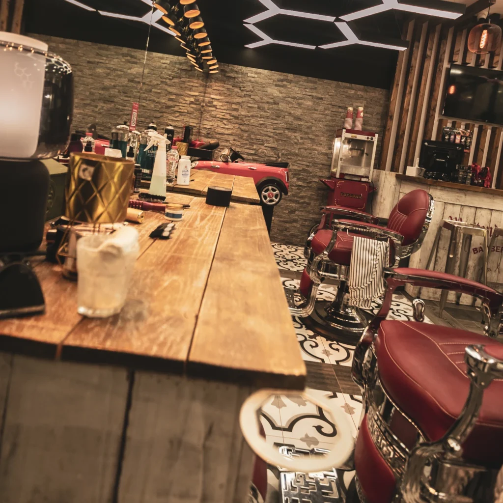 professional barber in charlestown local